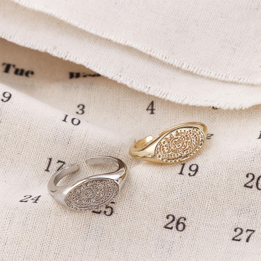 Anello minimalista con motivo  - Korean Women Lifestyle recensione e prezzo